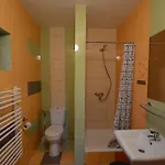 Casa de Férias Domyletnie Maly Dom 46 M2 Z Ogrodzona Dzialka