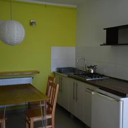 Holiday home Domyletnie Maly Dom 46 M2 Z Ogrodzona Dzialka