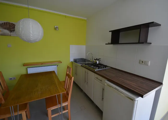 Domyletnie Maly Dom 46 M2 Z Ogrodzona Dzialka Sarbinowo