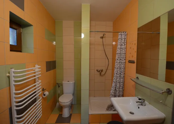 Casa de Férias Domyletnie Maly Dom 46 M2 Z Ogrodzona Dzialka